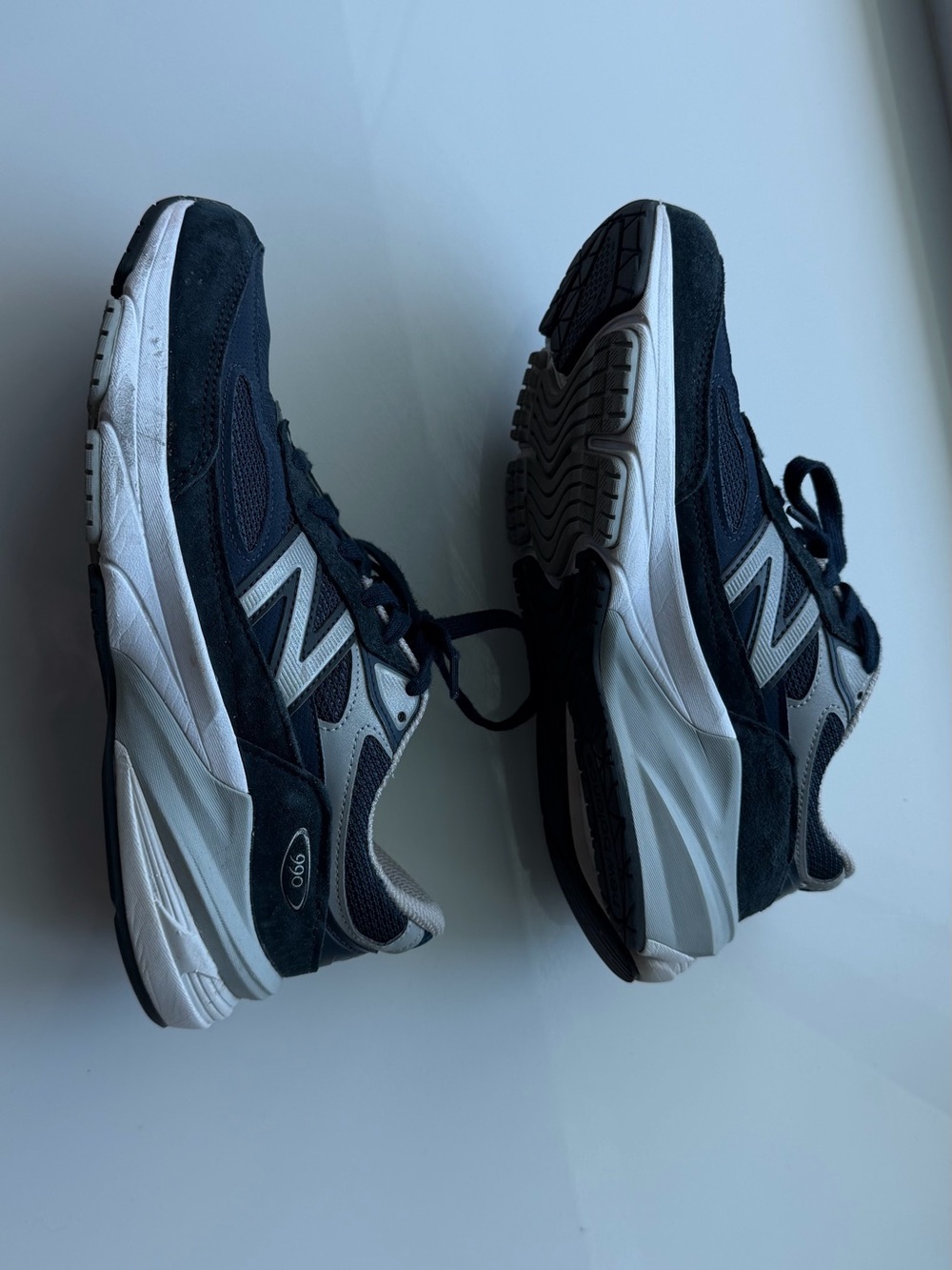 WORN ONCE New Balance 990 Navy Running Shoes - Picture 2 of 7